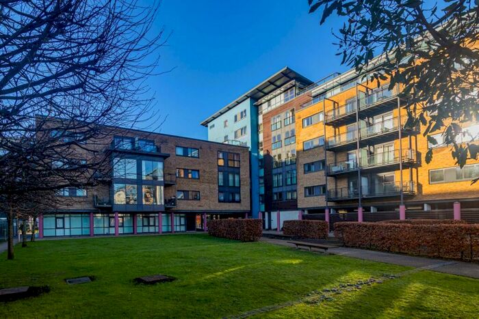 1 Bedroom Apartment To Rent In Ferry Court, Cardiff Bay, CF11