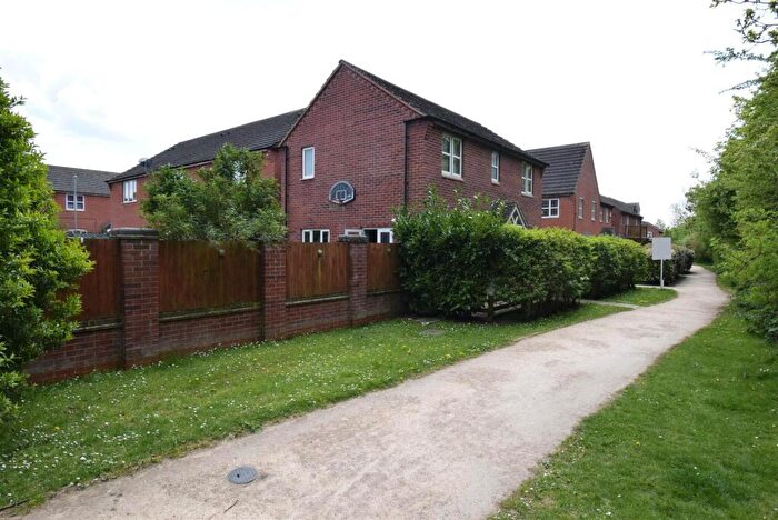 3 Bedroom Detached House For Sale In Otter Close, Ibstock, LE67