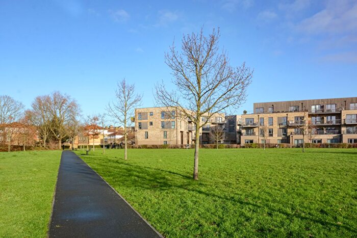 2 Bedroom Flat For Sale In Fisher Close, London, SE16