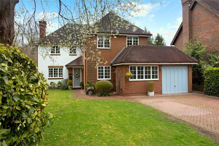 Detached House For Sale In Wilkins Way, Brasted, Westerham, Kent, TN16