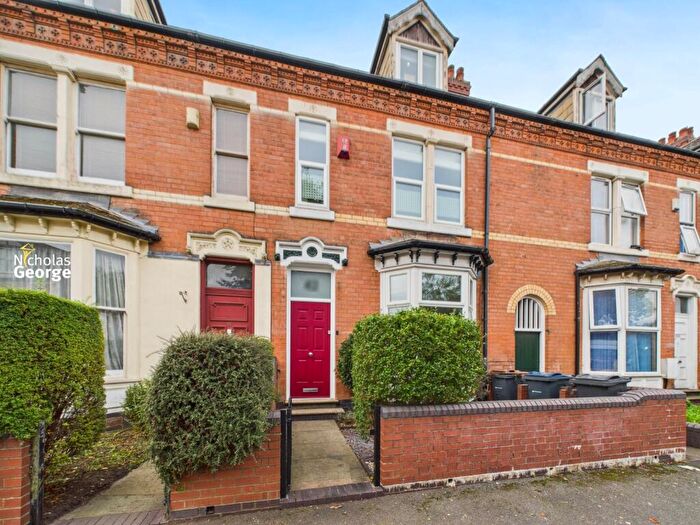 4 Bedroom Terraced House For Sale In Queenswood Road, Moseley, Birmingham, B13