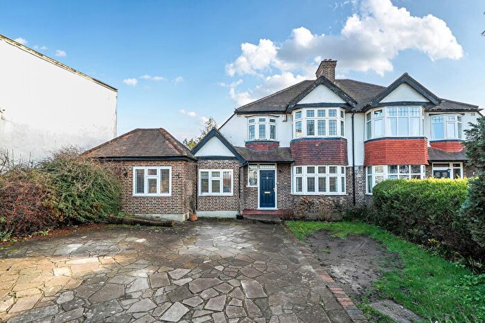 4 Bedroom Semi Detached House For Sale In Stone Park Avenue, Beckenham, BR3