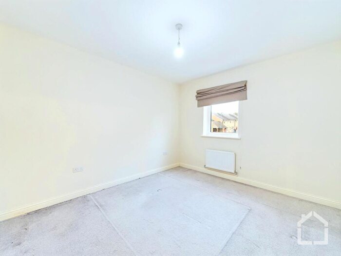 4 Bedroom Link Detached House To Rent In Heren Lane, Whitehouse, MK8