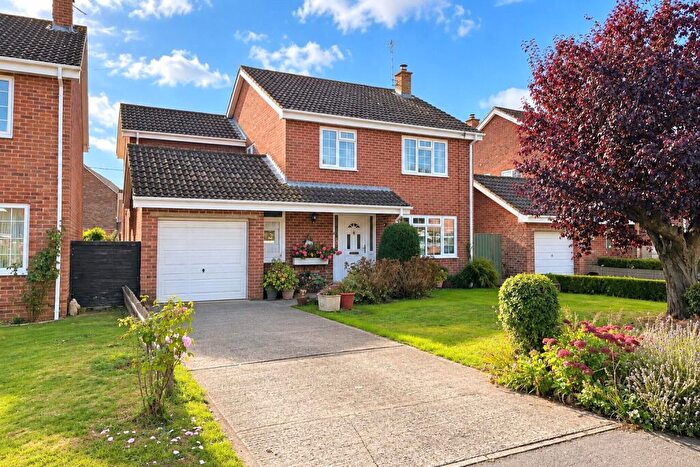 4 Bedroom Detached House For Sale In Greenacres, Dilton Marsh, BA13