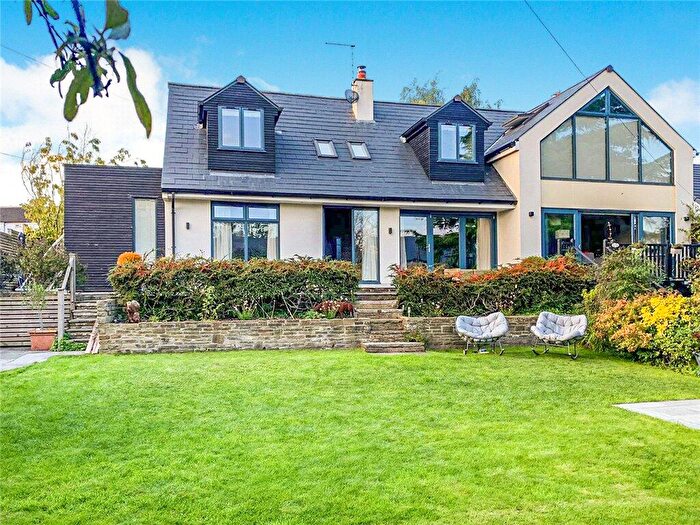 4 Bedroom Detached House For Sale In Shires Lane, Embsay, Skipton, BD23
