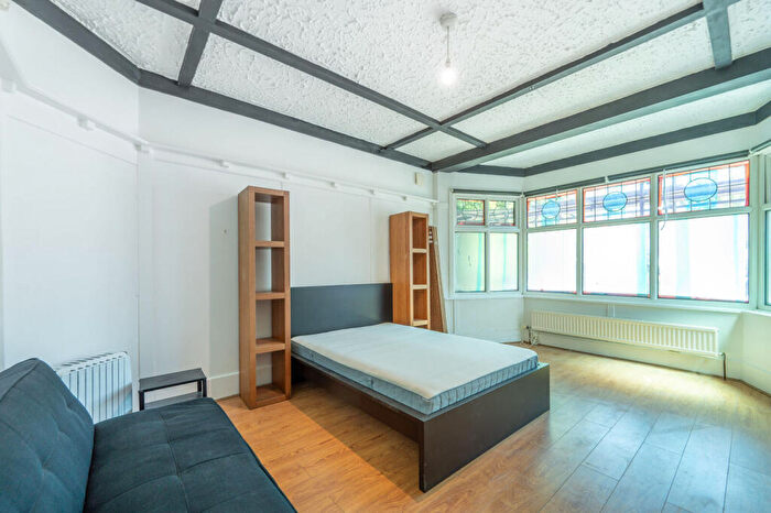 Studio To Rent In Mount Pleasant Road, Kensal Rise, London, NW10