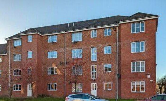 2 Bedroom Flat To Rent In Main Street, Bridgeton, Glasgow, G40