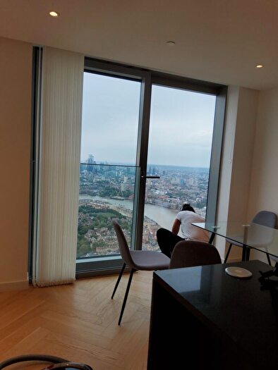3 Bedroom Apartment To Rent In Marsh Wall London, E14