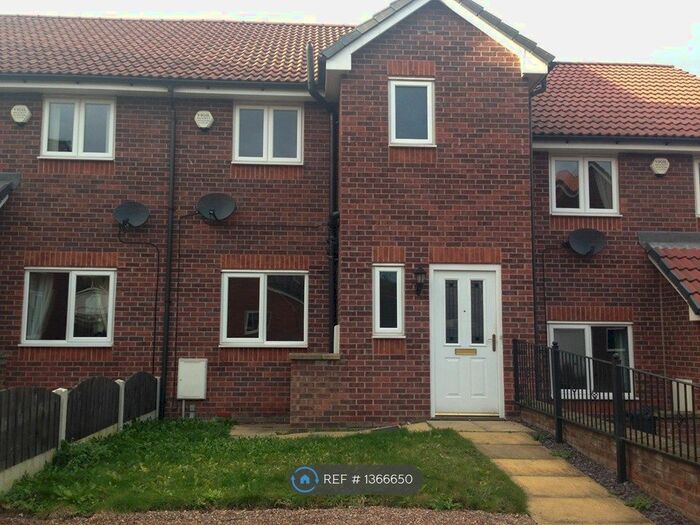 3 Bedroom Semi-Detached House To Rent In Haverhill Grove, Wombwell, Barnsley, S73