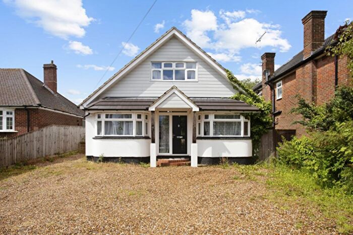 4 Bedroom Detached House To Rent In Green Lane St. Albans, AL3