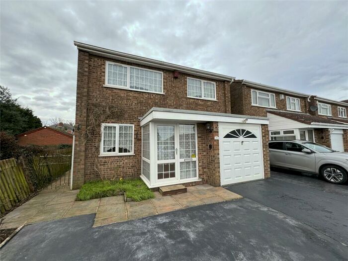 4 Bedroom Detached House To Rent In The Larches, Exhall, Coventry, Warwickshire, CV7