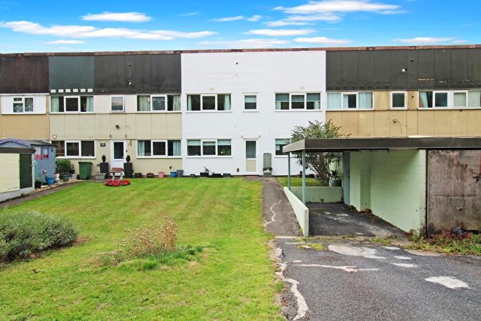 3 Bedroom Terraced House For Sale In Harrowden, Bradville, Milton Keynes, Buckinghamshire, MK13