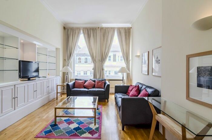 2 Bedroom Flat To Rent In Ludgate Hill, London, EC4M
