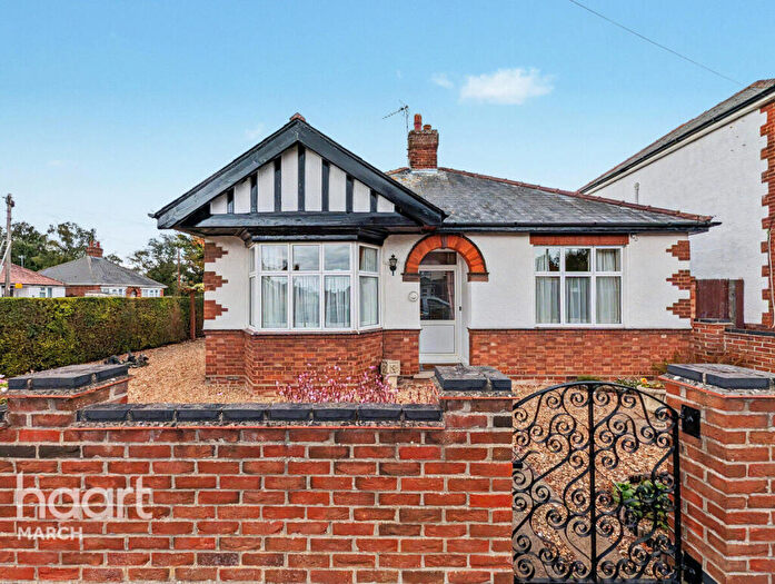2 Bedroom Detached Bungalow For Sale In Ash Grove, March, PE15