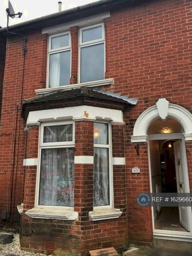 3 Bedroom Semi-Detached House To Rent In Desborough Road, Eastleigh, SO50
