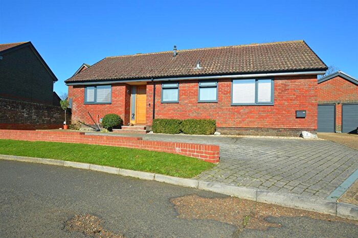 3 Bedroom Detached Bungalow For Sale In Popular Location * Apse Heath, PO36