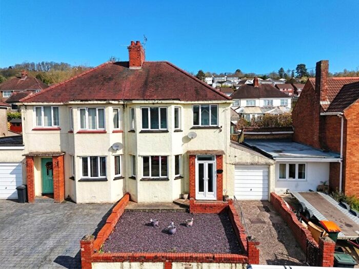 3 Bedroom Property To Rent In Dale Road, Newport, NP19