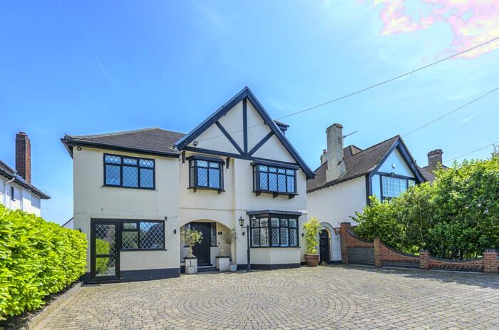 6 Bedroom Detached House To Rent In Chislehurst Road Petts Wood, BR5