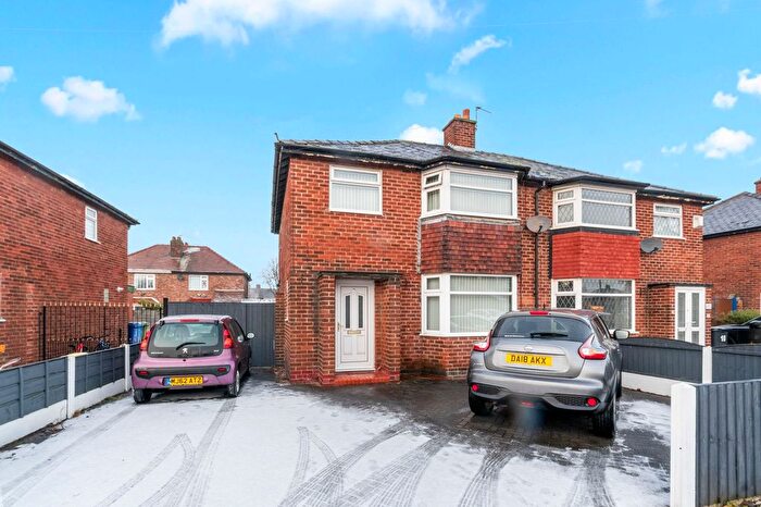 3 Bedroom Semi Detached House To Rent In Harding Avenue, Warrington, WA2