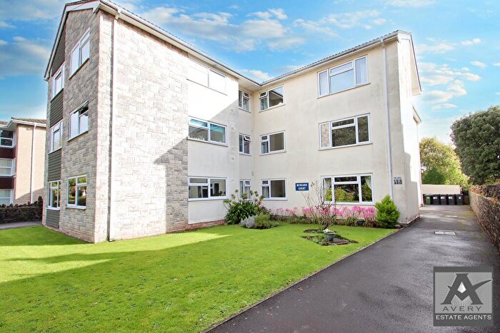 2 Bedroom Flat To Rent In Wingard Court, BS23