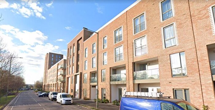 1 Bedroom Flat For Sale In Trobridge Parade, Colindale, NW9