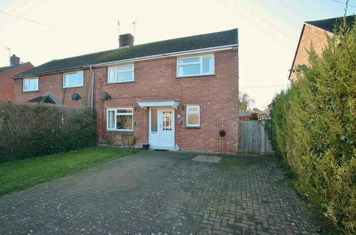 3 Bedroom Semi-Detached House To Rent In Elderfield Crescent, Chilton, Didcot, OX11