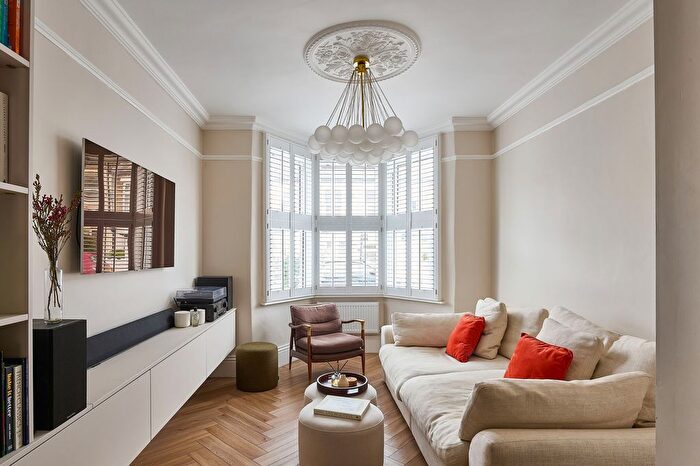 3 Bedroom Terraced House For Sale In Malvern Road, London, N17