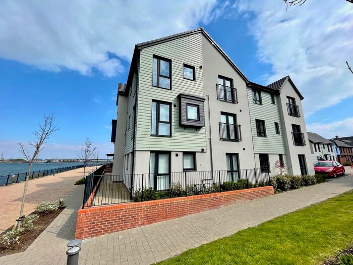 2 Bedroom Flat To Rent In Ffordd Pentre, Barry, CF62