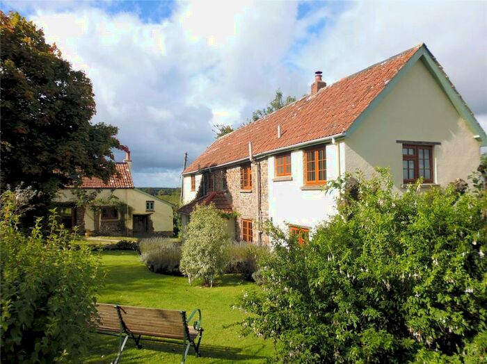 4 Bedroom Detached House For Sale In Ashreigney, Chulmleigh, Devon, EX18