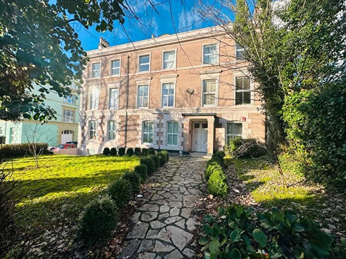 2 Bedroom Flat For Sale In North Road East, Plymouth, PL4