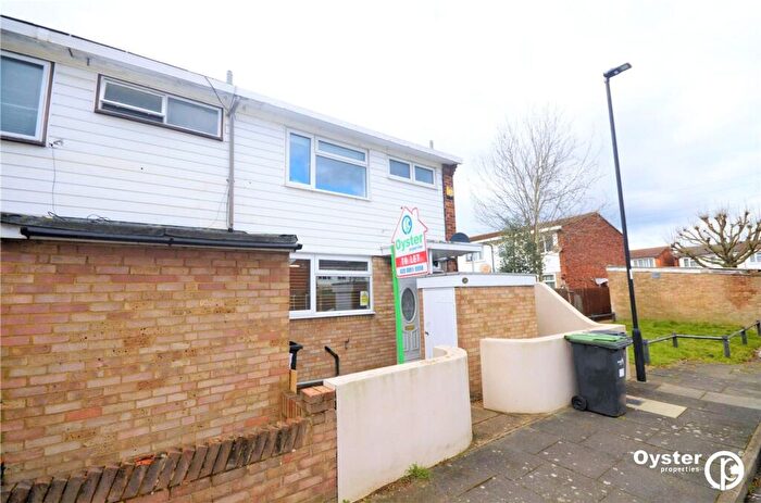 3 Bedroom House To Rent In Hawksmead Close, Enfield, EN3