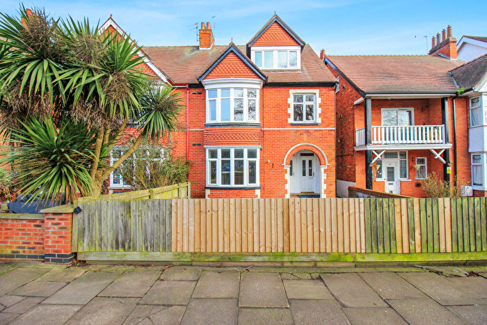 5 Bedroom Block Of Apartments For Sale In Flats -, Scarborough Avenue Skegness, PE25