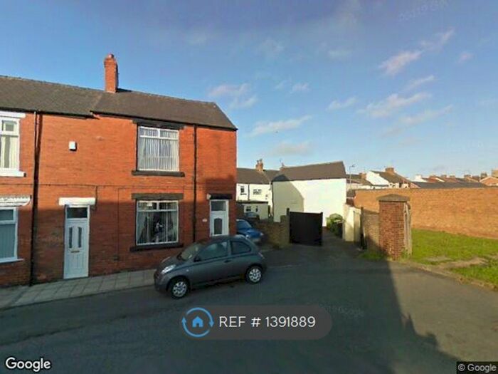 2 Bedroom Terraced House To Rent In Bainbridge Avenue, Willington, Crook, DL15