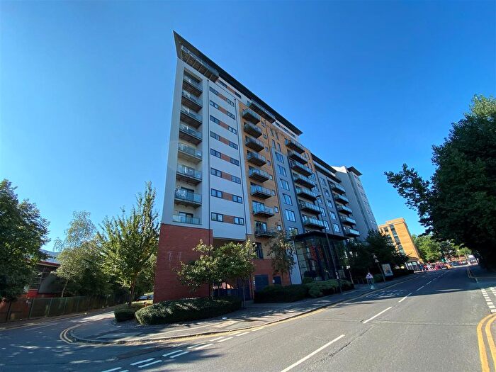 2 Bedroom Flat To Rent In , Taylorson Street South, Salford, M5