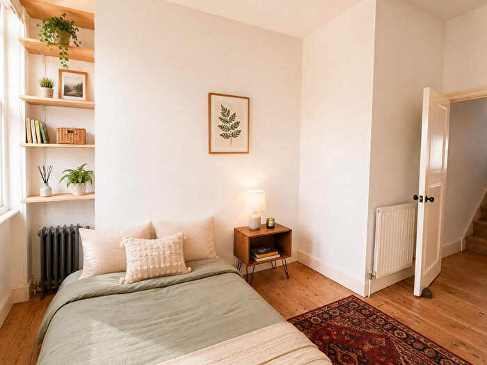1 Bedroom Flat To Rent In Ickburgh Road, Clapton, E5