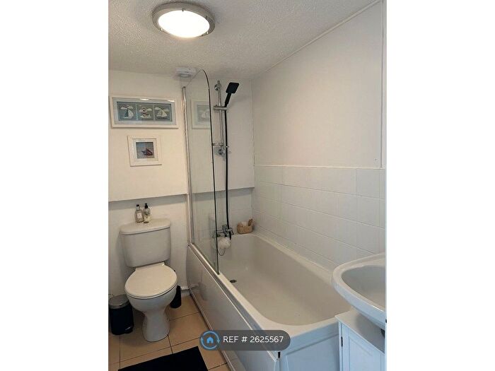 1 Bedroom Flat To Rent In Yew Cottage, Harrowbarrow, Callington, PL17