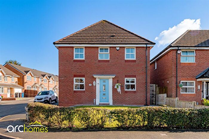 3 Bedroom Detached House For Sale In Ashwood Avenue, Abram, Wigan, WN2