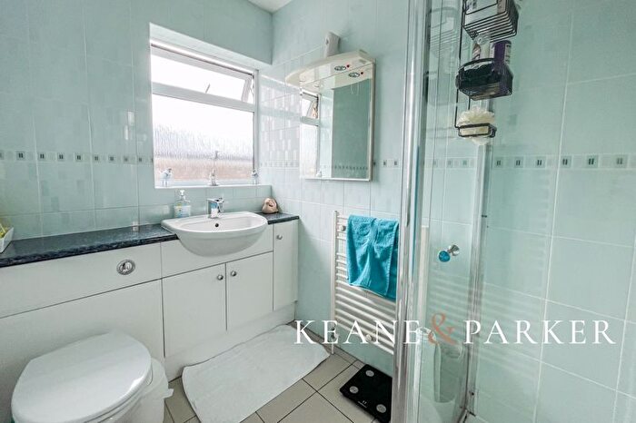 2 Bedroom Semi-Detached Bungalow For Sale In Oak Tree Park, Glenholt, Plymouth, PL6