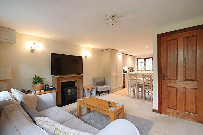 2 Bedroom Terraced House For Sale In Parbrook, Billingshurst, RH14