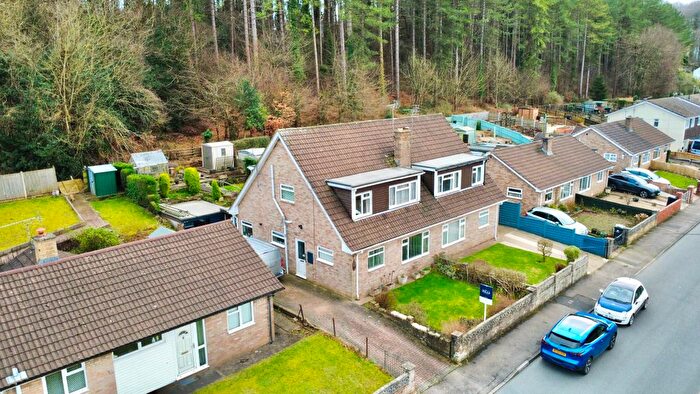 5 Bedroom Semi Detached House For Sale In Forest View, Cinderford, GL14