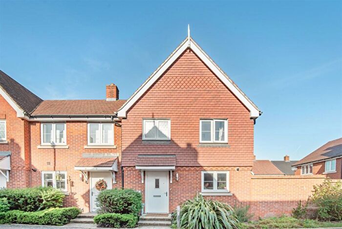 3 Bedroom End Of Terrace House For Sale In Ethel Bailey Close, Epsom, KT19
