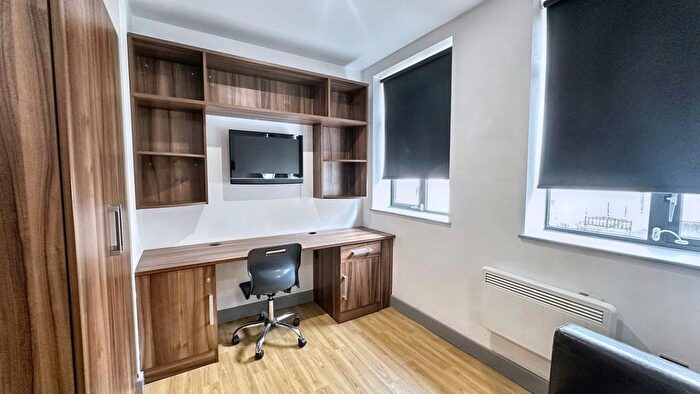 Studio To Rent In King Square, Kingsdown, Bristol, BS2