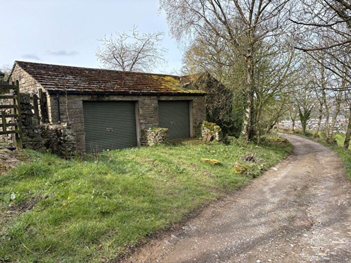 1 Bedroom Bungalow For Sale In Conversion For Sale – The Stables, Hill Top Road, Hainworth, Keighley, BD21