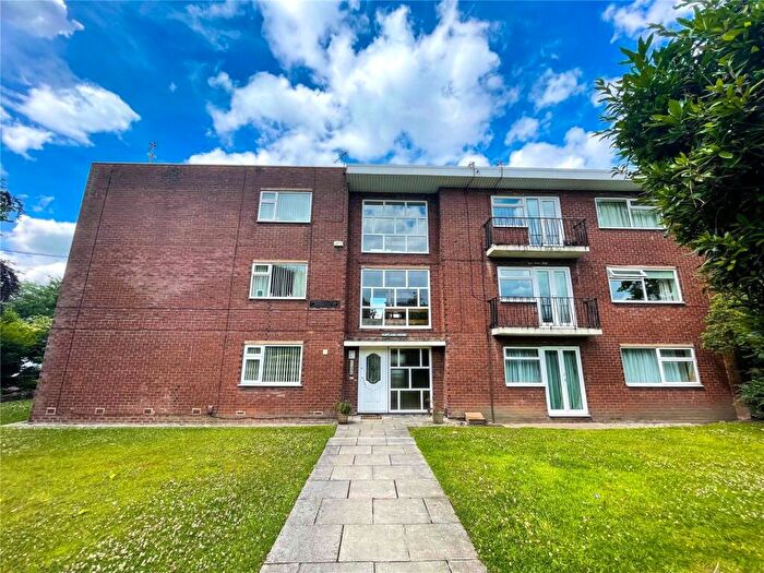 2 Bedroom Apartment To Rent In Portland House, Eccles Old Road, Salford, Greater Manchester, M6