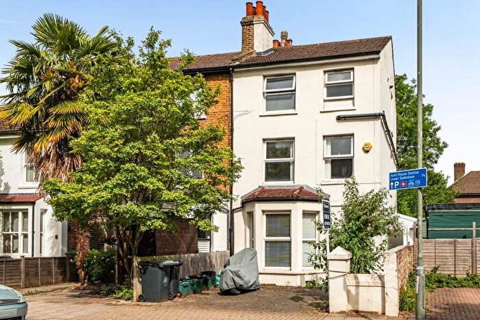 2 Bedroom Maisonette For Sale In Ravenscroft Road, Beckenham, BR3