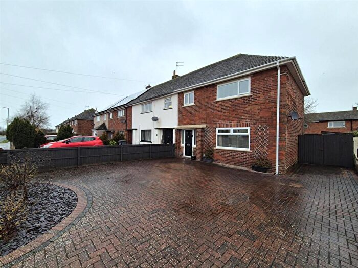 3 Bedroom Semi Detached House For Sale In Blackpool Road North, Lytham St. Annes, FY8