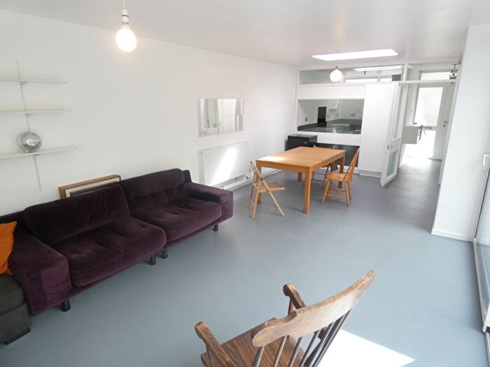 4 Bedroom Terraced House To Rent In Bethwin Road, London, SE5