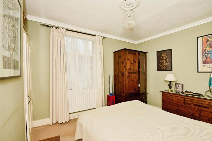 2 Bedroom Terraced House For Sale In Catherine Street, Rochester, Kent, ME1