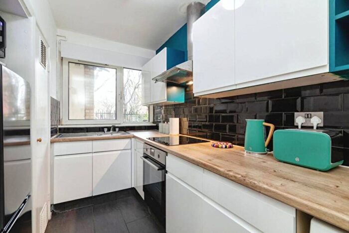 1 Bedroom Flat To Rent In Florida Street, Bethnal Green, London, E2