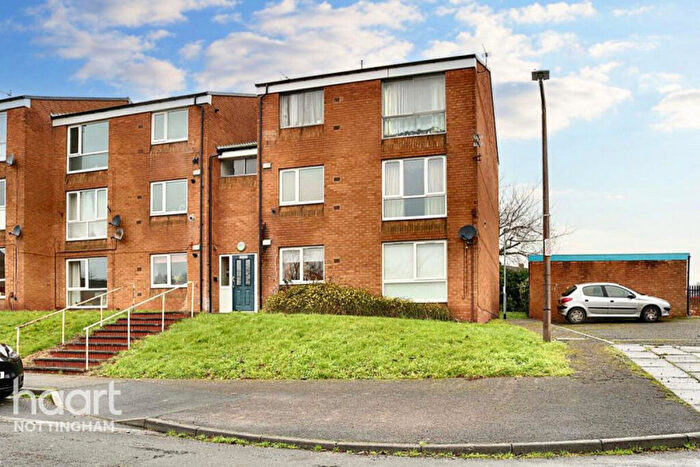2 Bedroom Flat To Rent In Princess Close, Nottingham, NG4
